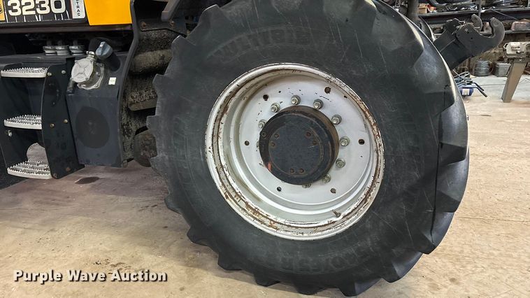 image for item EF6311 JCB Fastrac 3230 4WD tractor