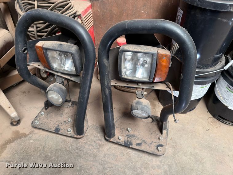 image for item EF6311 JCB Fastrac 3230 4WD tractor