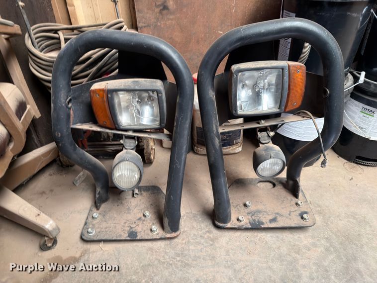 image for item EF6311 JCB Fastrac 3230 4WD tractor