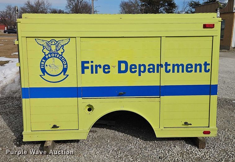 image for item EO4982 Landoll utility bed