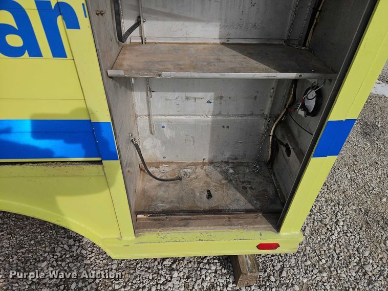 image for item EO4982 Landoll utility bed