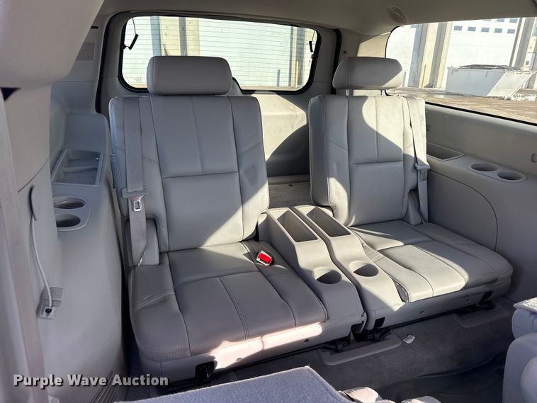 image for item EP2858 2008 Chevrolet Suburban SUV