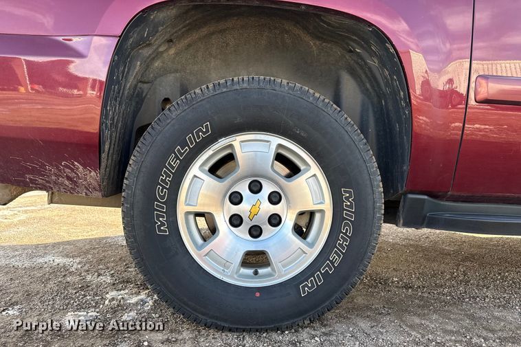 image for item EP2858 2008 Chevrolet Suburban SUV