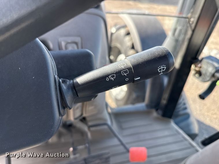 image for item EP2859 Case IH Maxxum 125  MFWD tractor