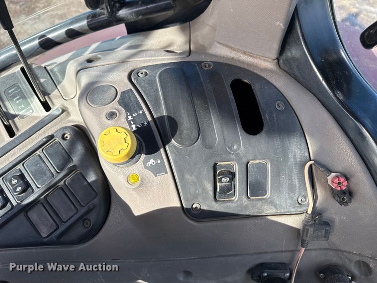 image for item EP2859 Case IH Maxxum 125  MFWD tractor