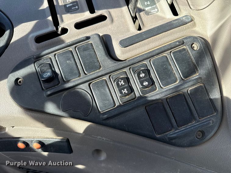 image for item EP2859 Case IH Maxxum 125  MFWD tractor