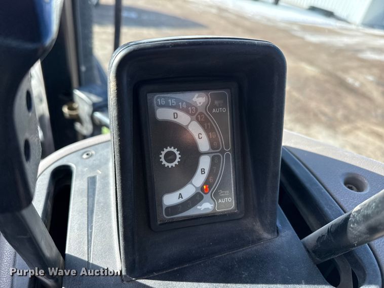 image for item EP2859 Case IH Maxxum 125  MFWD tractor