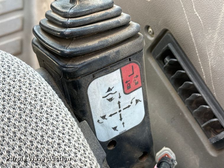 image for item EP2859 Case IH Maxxum 125  MFWD tractor