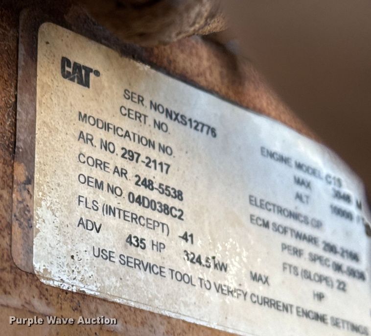 image for item EP2860 2007 International 9400i semi truck