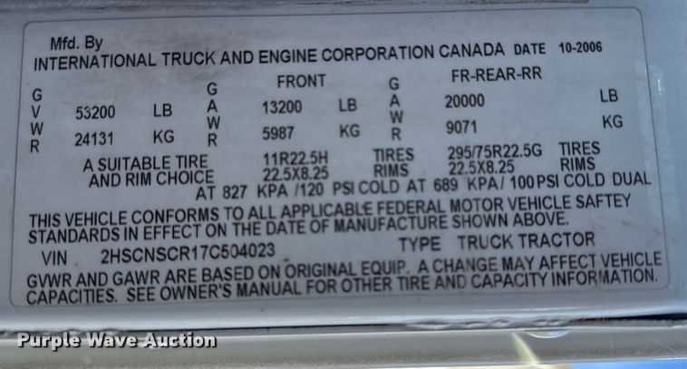 image for item EP2860 2007 International 9400i semi truck