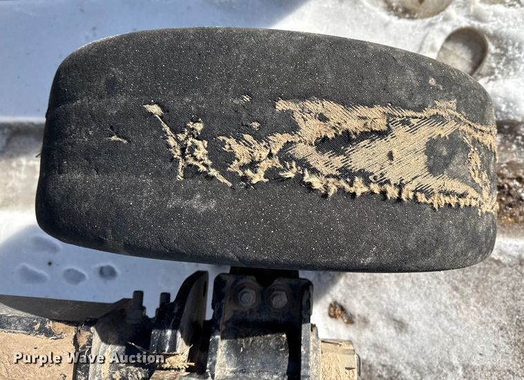 image for item EP2864 Land Pride RCM5715 batwing rotary mower