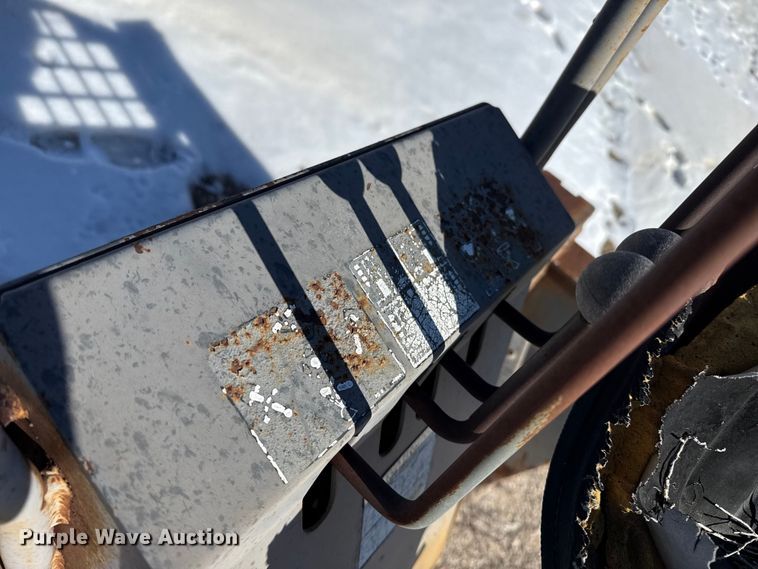 image for item EP2868 Melroe 709 backhoe attachment