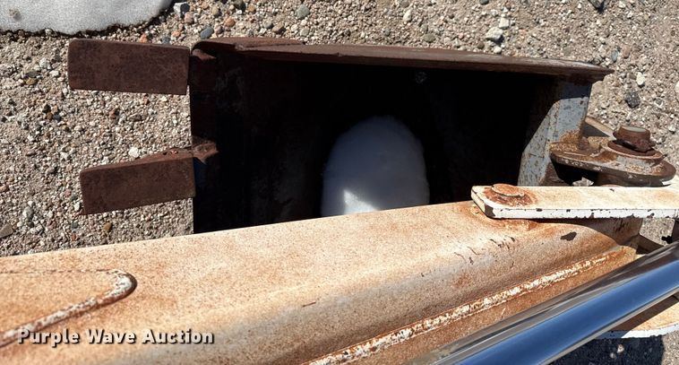 image for item EP2868 Melroe 709 backhoe attachment