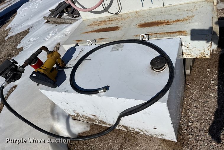 image for item EP2870 (7) fuel tanks