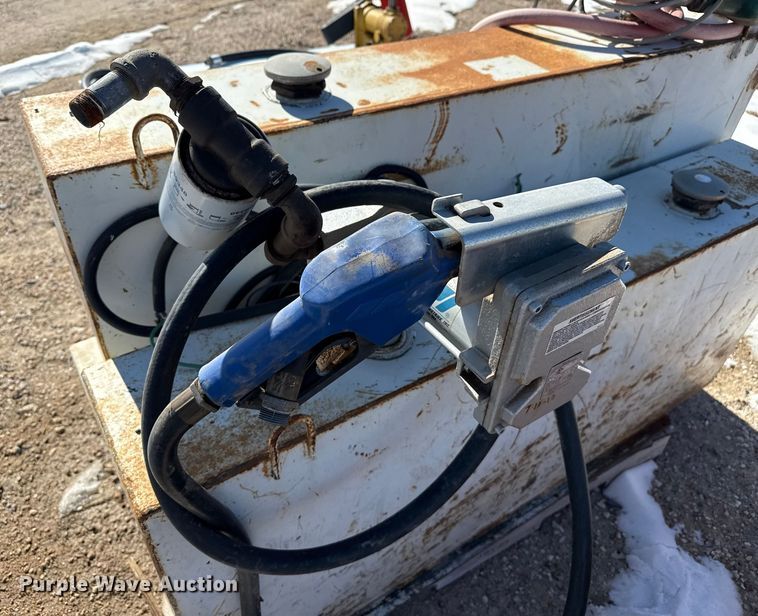 image for item EP2870 (7) fuel tanks