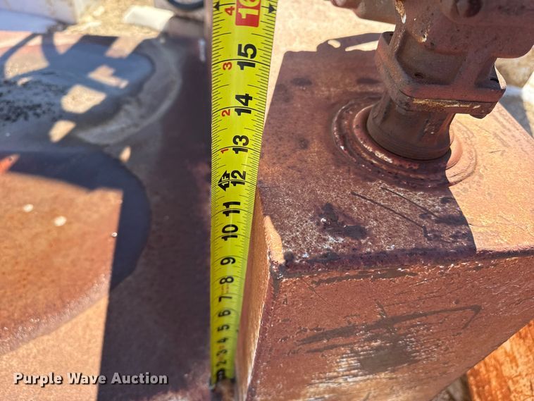 image for item EP2870 (7) fuel tanks