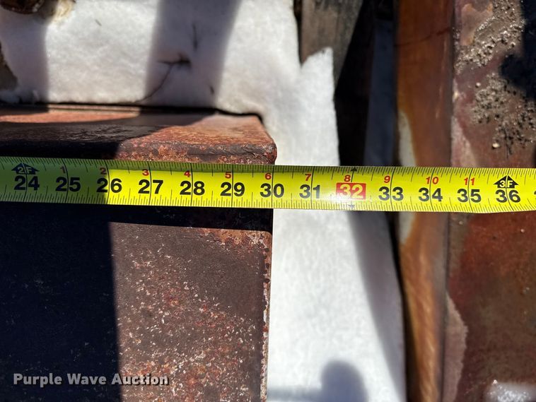 image for item EP2870 (7) fuel tanks