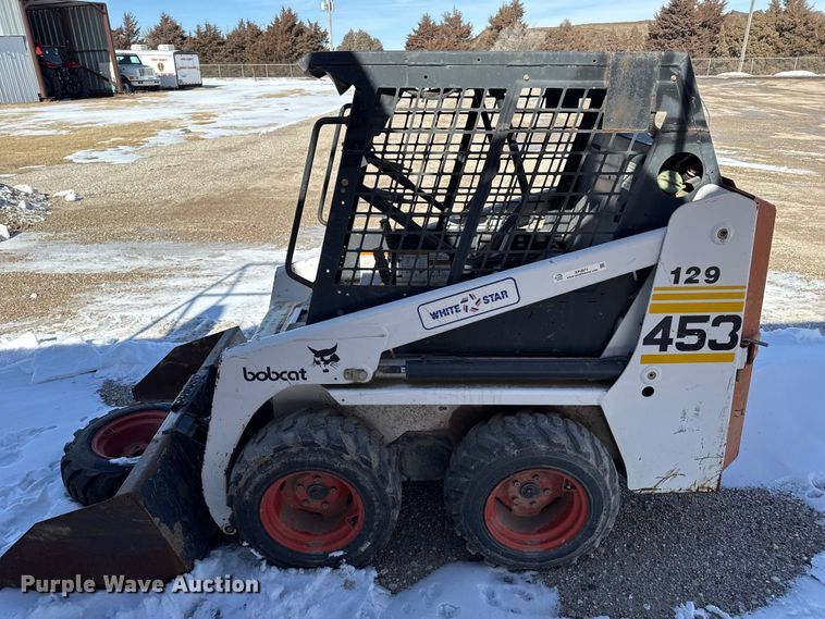 image for item EP2871 Bobcat 453 skid steer loader