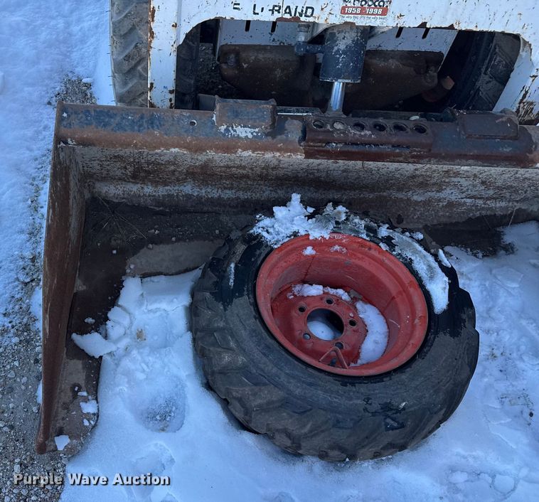 image for item EP2871 Bobcat 453 skid steer loader