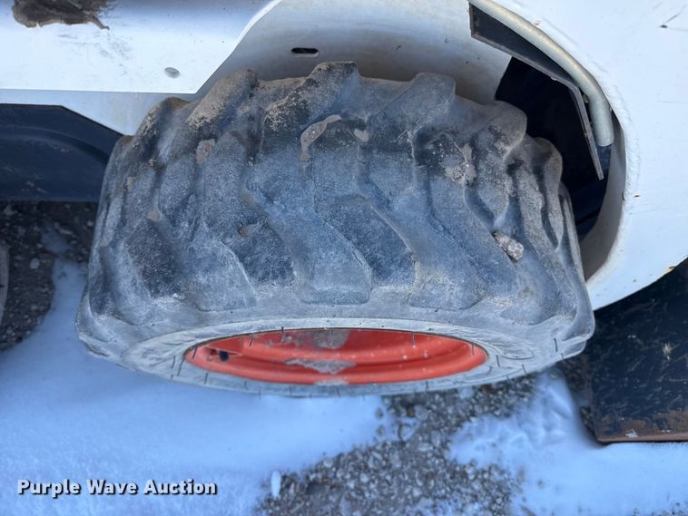 image for item EP2871 Bobcat 453 skid steer loader