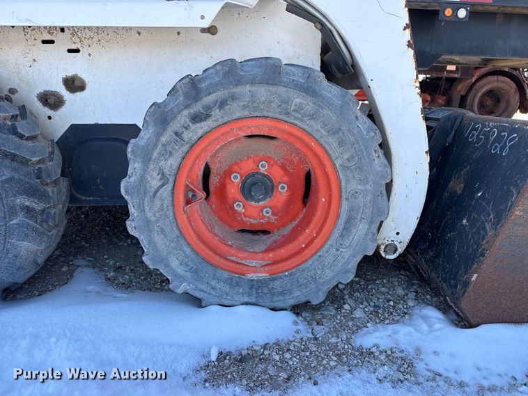 image for item EP2871 Bobcat 453 skid steer loader