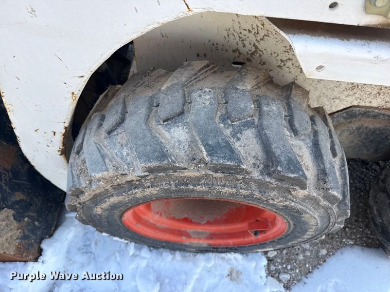 image for item EP2871 Bobcat 453 skid steer loader