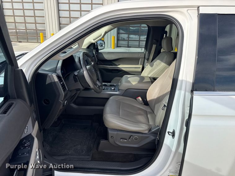 image for item EP2888 2018 Ford Expedition SUV