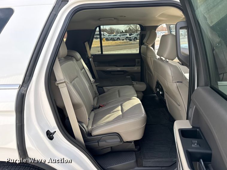 image for item EP2888 2018 Ford Expedition SUV