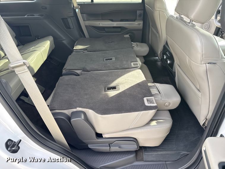 image for item EP2888 2018 Ford Expedition SUV