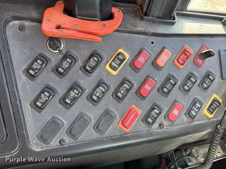 image for item EP2915 2012 Thomas Built school bus