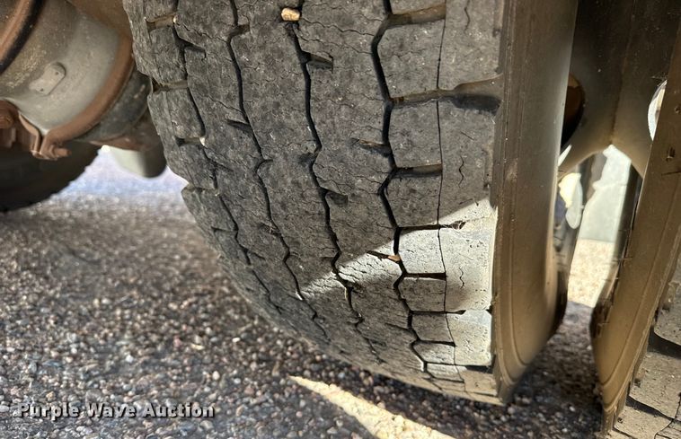 image for item EP2915 2012 Thomas Built school bus