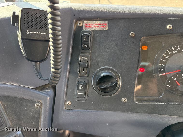 image for item EP2916 2015 Blue Bird school bus