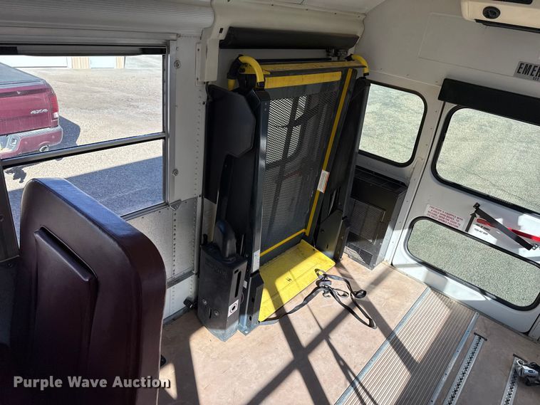 image for item EP2916 2015 Blue Bird school bus