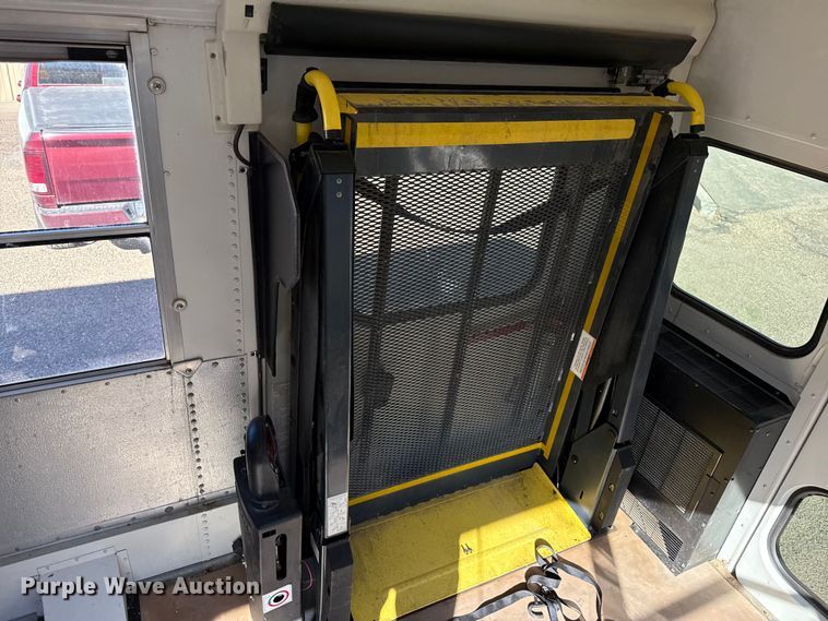 image for item EP2916 2015 Blue Bird school bus