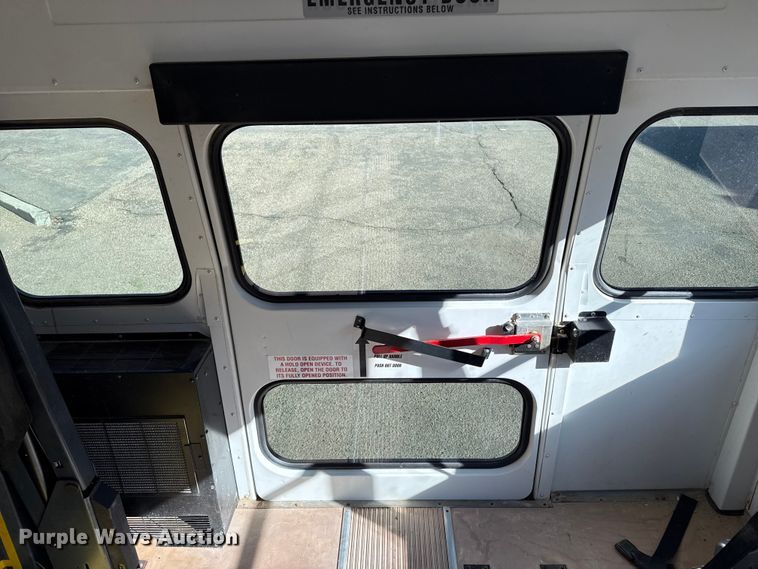 image for item EP2916 2015 Blue Bird school bus