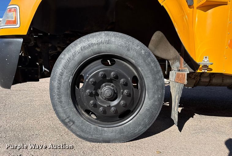 image for item EP2916 2015 Blue Bird school bus