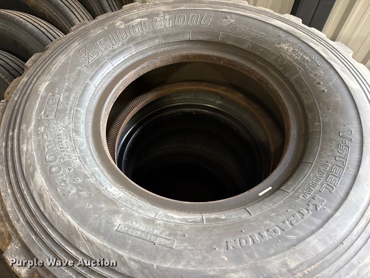 image for item EP2997 (6) motor grader tires