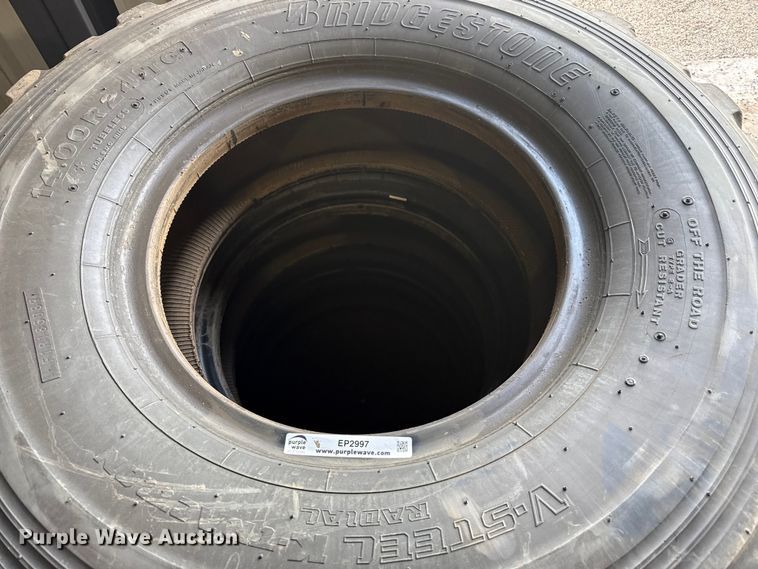 image for item EP2997 (6) motor grader tires