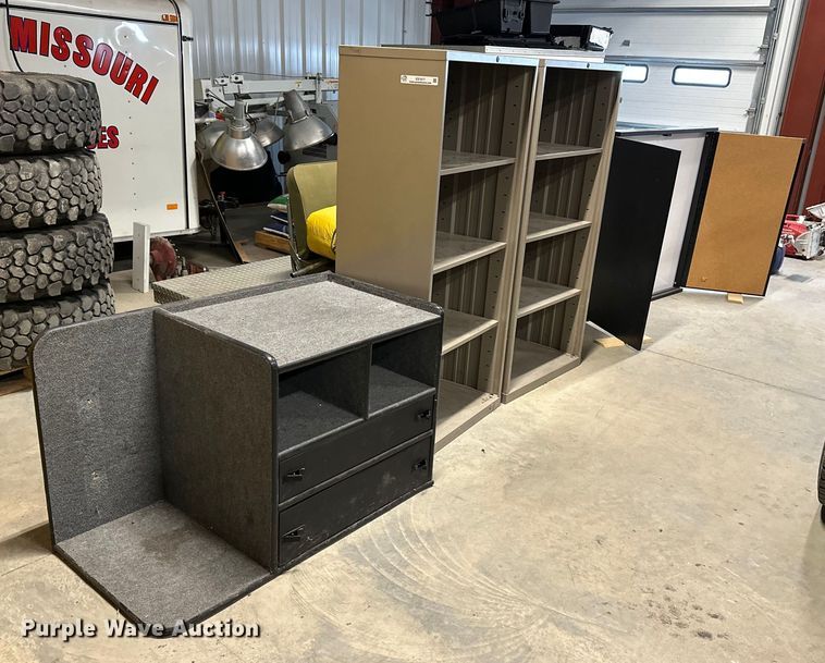 image for item ES1017 Office furniture