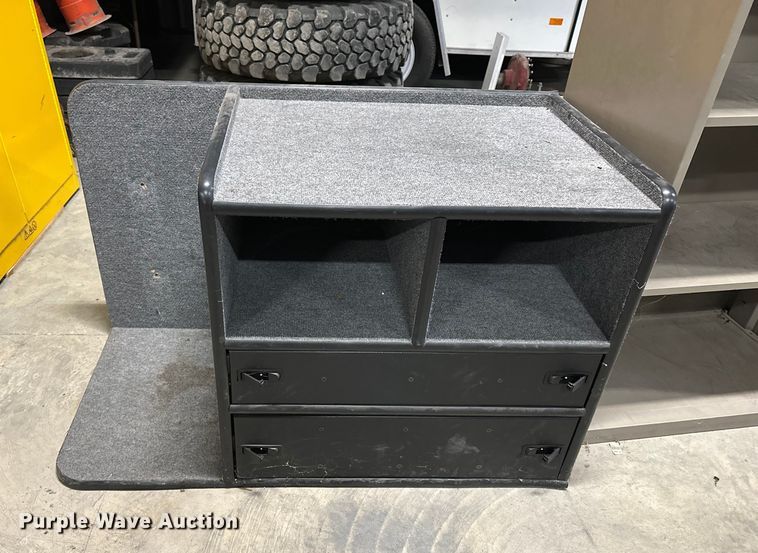 image for item ES1017 Office furniture