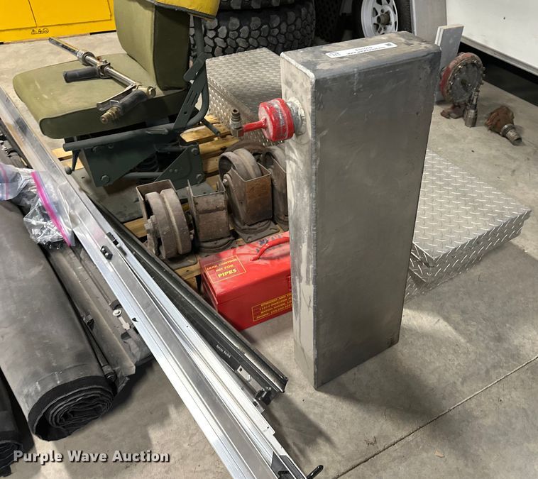 image for item ES1019 Automotive parts and accessories 