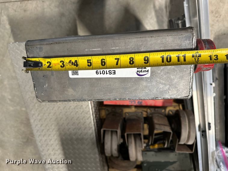 image for item ES1019 Automotive parts and accessories 