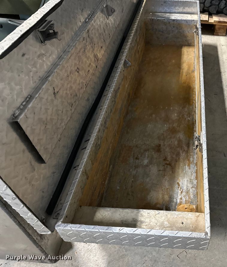 image for item ES1019 Automotive parts and accessories 