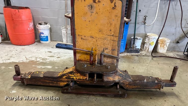 image for item ES1020 Mohawk TP20 two post lift