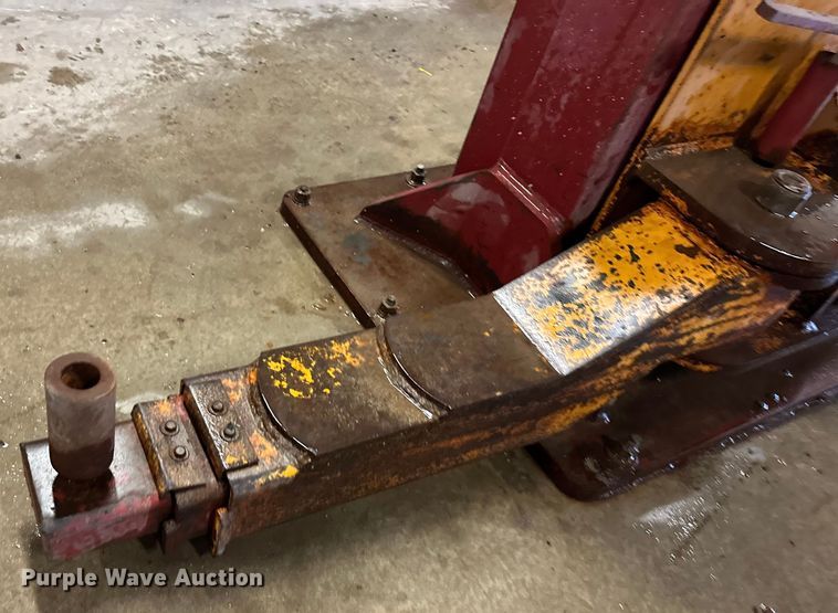 image for item ES1020 Mohawk TP20 two post lift