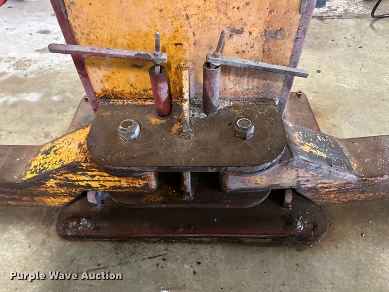 image for item ES1020 Mohawk TP20 two post lift