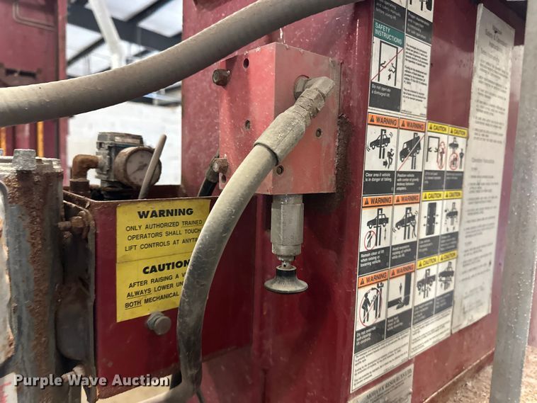 image for item ES1020 Mohawk TP20 two post lift