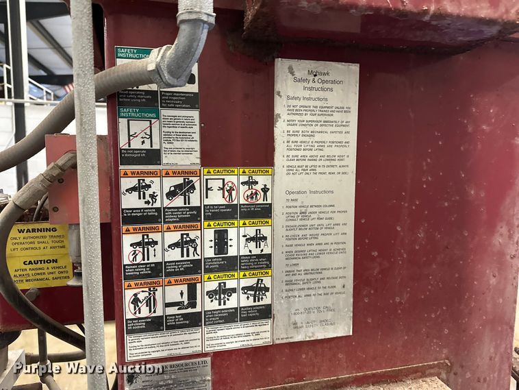 image for item ES1020 Mohawk TP20 two post lift