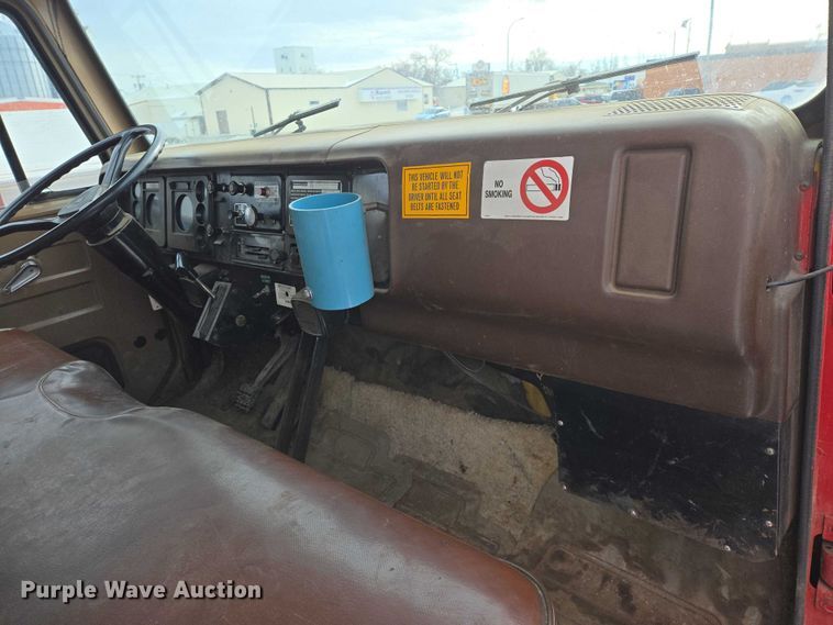 image for item ES2809 1979 International 1724 sewer jetter truck