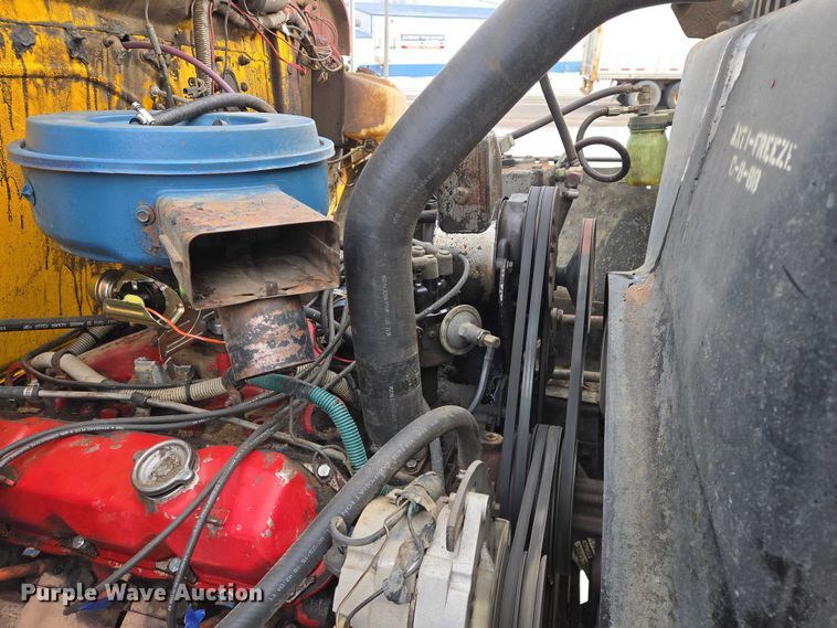 image for item ES2809 1979 International 1724 sewer jetter truck